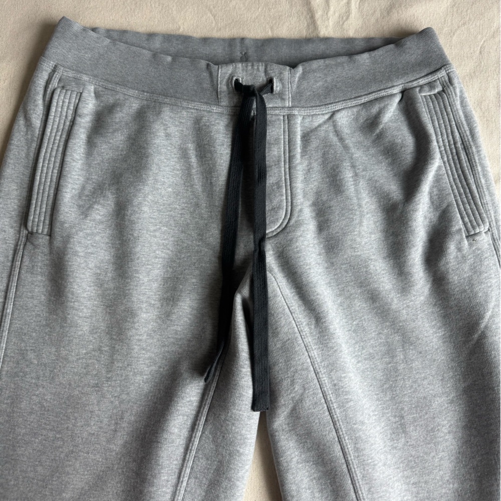 Lululemon men’s winter Fleece Sweatpants - Picture 2 of 6